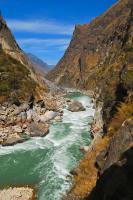 Tiger Leaping Gorge Scene
